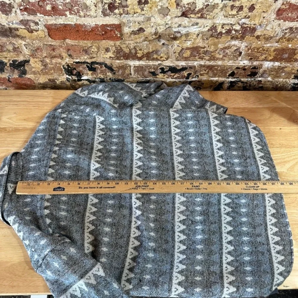 Levis levi aztec
